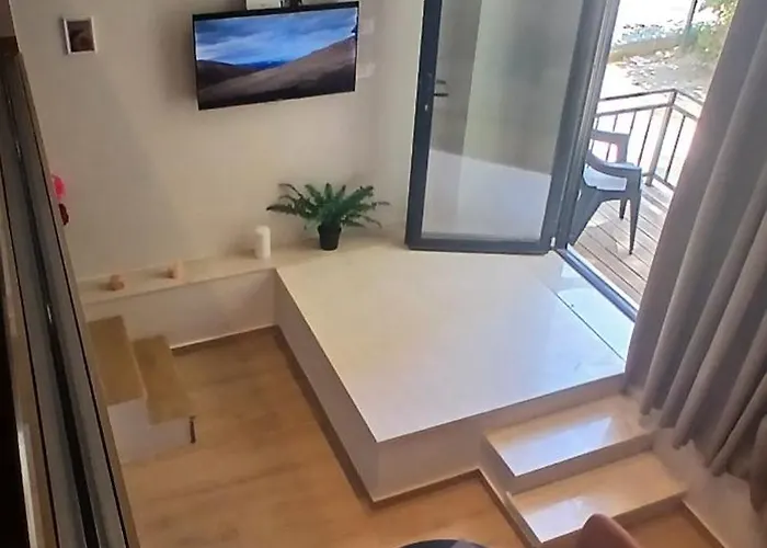 Apartment Leo Dublex Golem (Tirana)